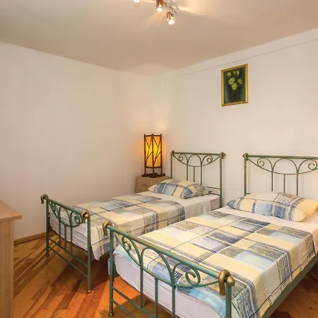 Сasa de vacaciones Stunning In With Jacuzzi *